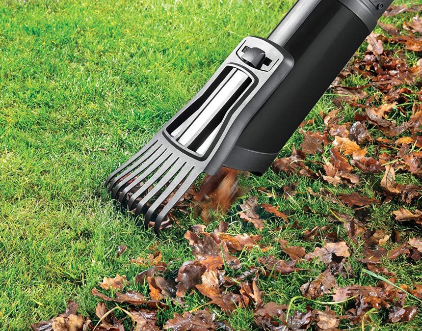 Incluso nella confezione del Black & Decker GW3050 troverete un comodo rastrello per raccattare velocemente le foglie e ripulire il giardino in brevissimo tempo